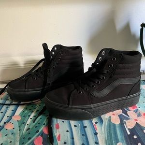 Women’s Fillmore High Top Black Platform Vans